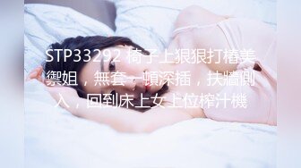  漂亮美女爱大肉棒 被无套输出猛怼 表情享受 大奶子 无毛鲍鱼 最后内射