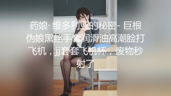   约时尚性感美女到情趣酒店，妹子穿着黑色睡裙欲望冲动受不了一把抱住狠狠亲吸旺盛逼毛啪啪猛力插水印