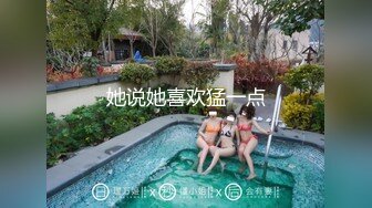 用大鸡巴把亚洲婊子的屁眼张开（ONLYFANS 的完整肛门版本