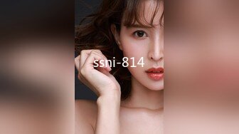 《顶级最新网红重磅》推特极品白虎大臀女神【ChloePussy69】高价付费福利第四弹~疯狂调教蜜穴高潮出水