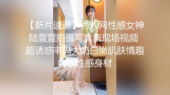  漂亮熟女阿姨吃鸡啪啪 你好猛好骚啊 爽吗 爽 流了好多水 大奶阿姨被小伙无套输出 内射