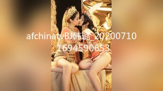 绝对领域LY-042代替父亲用肉棒安抚妈妈